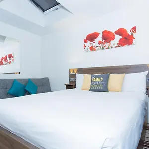 **** Guest house Langley Nr Pinewood United Kingdom