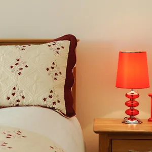 **** Aparthotel Edinburgh City Suites United Kingdom